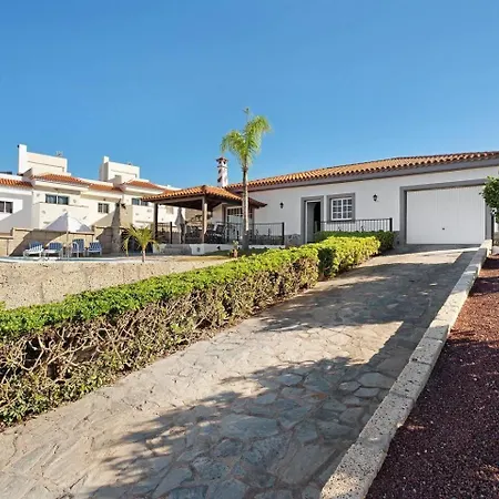 Vinco Tijoco Bajo Con Piscina Дом отдыха Адехе